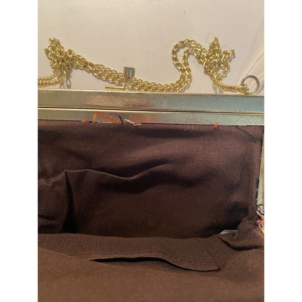 𝅺VINTAGE Rare Purse Embroidered Roses Twist Closure Gold Chain Pocket - Picture 8 of 8